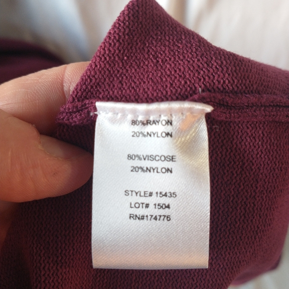 ANTTHONY MARK HANKINS Cardigan Women Large Burgundy with Yellow Blue trim - Picture 5 of 5